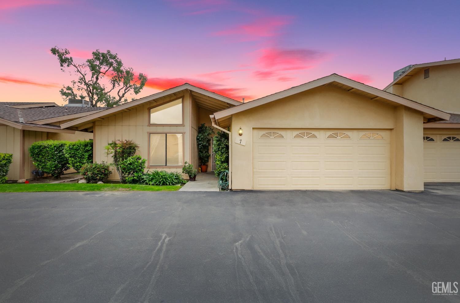 1000 Olive Drive