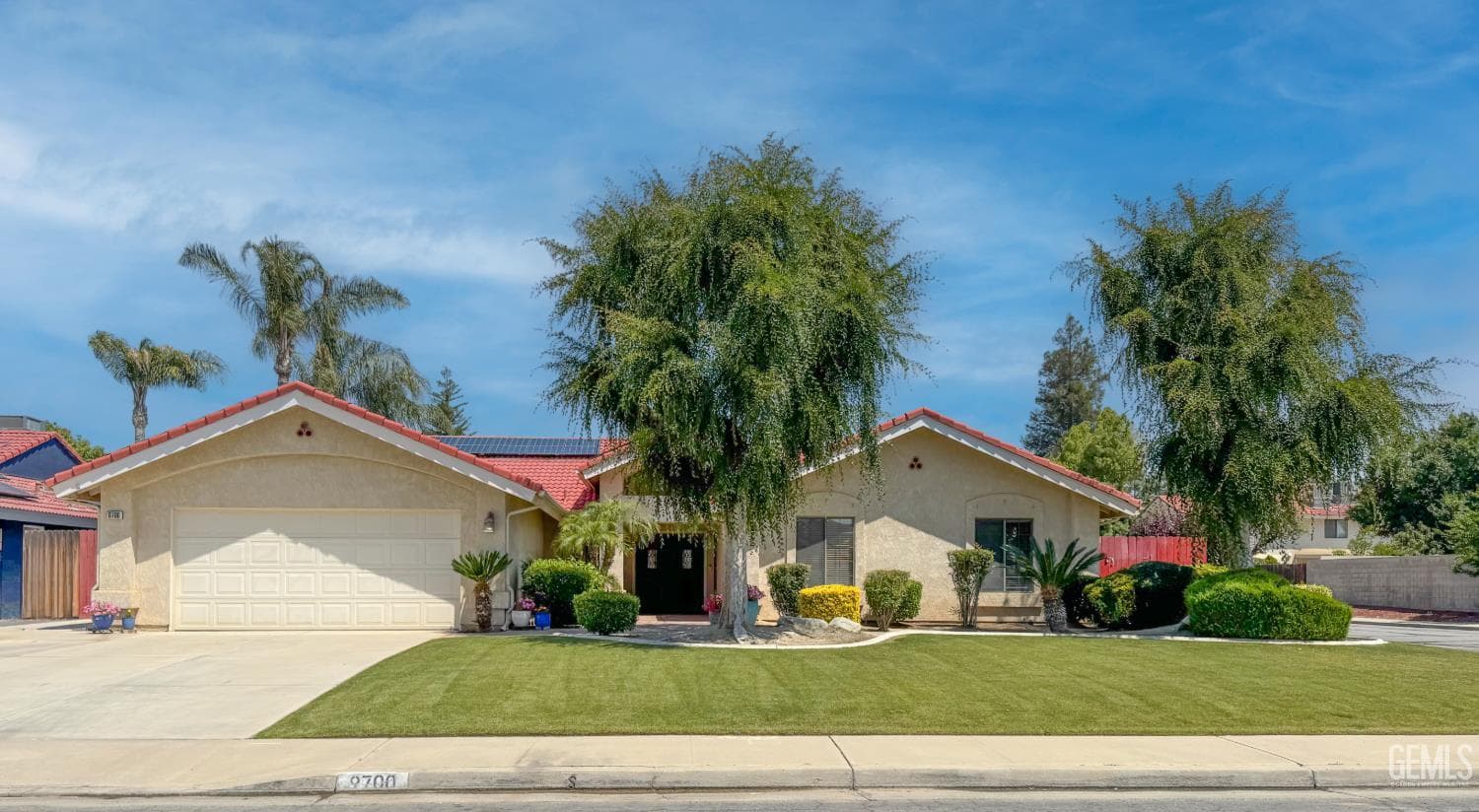 9700 Mesa Oak Drive